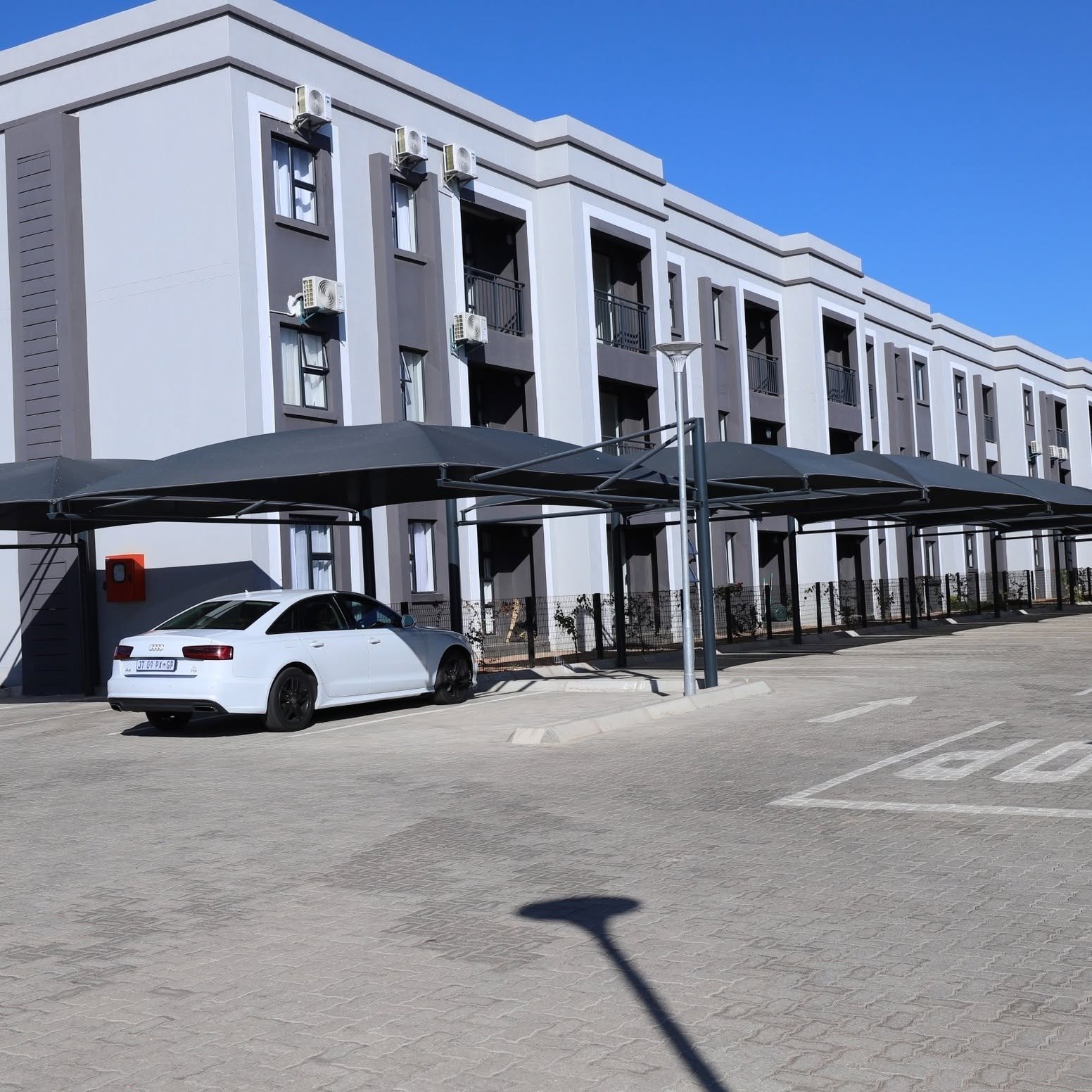 Contemporary residences